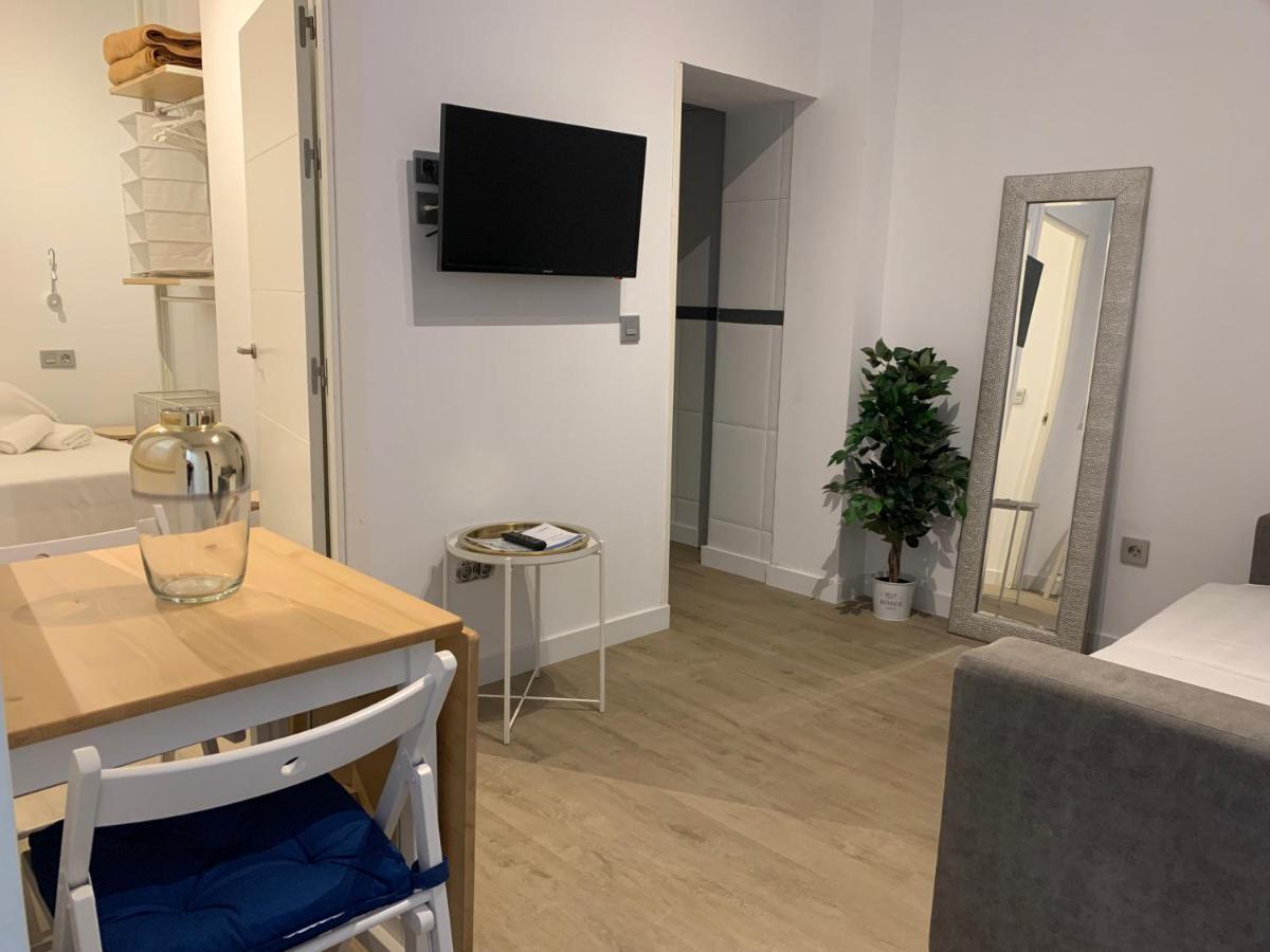 Aparbel Flota Apartment Seville Ngoại thất bức ảnh