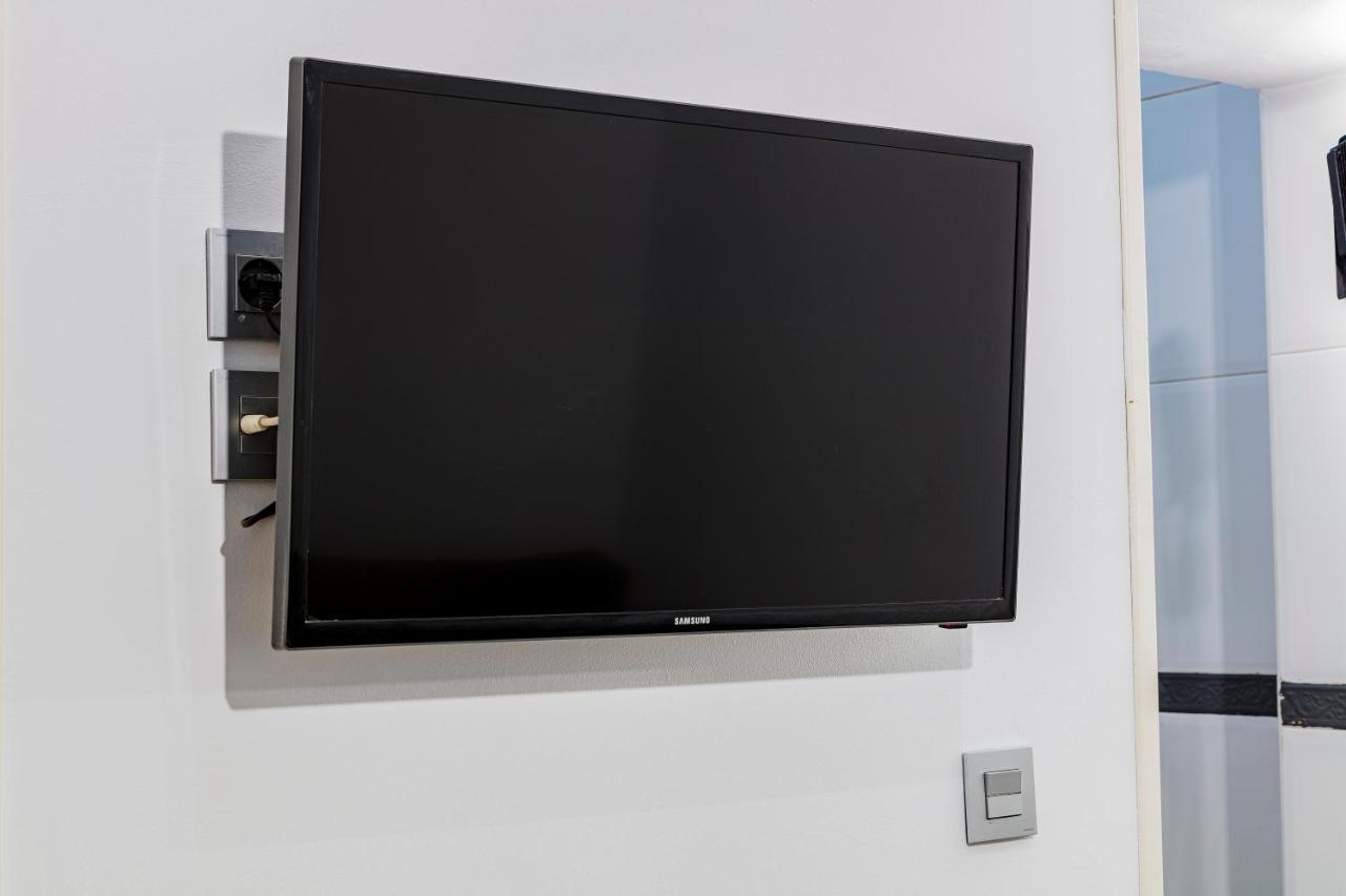 Aparbel Flota Apartment Seville Ngoại thất bức ảnh