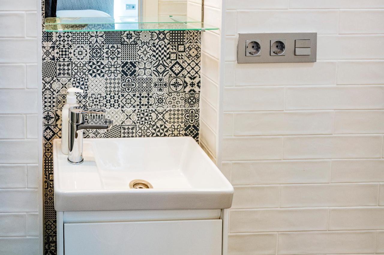 Aparbel Flota Apartment Seville Ngoại thất bức ảnh